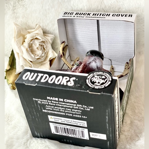 🆕NWT  BIG BUCK HITCH COVER Quick & Easy Installation Protects your ball hitch - Picture 5 of 5